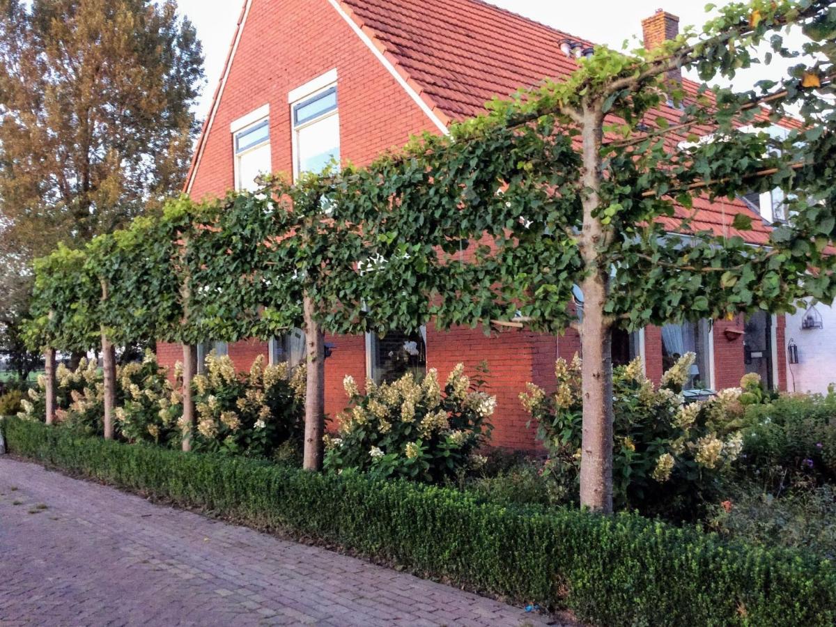Fine Holiday Home In Donkerbroek Exterior photo